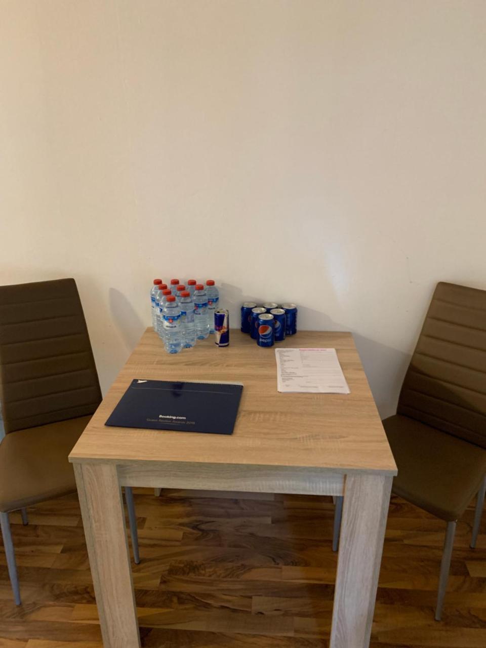 Апартаменты Kn Kahtan Boarding House Мюнхен Экстерьер фото