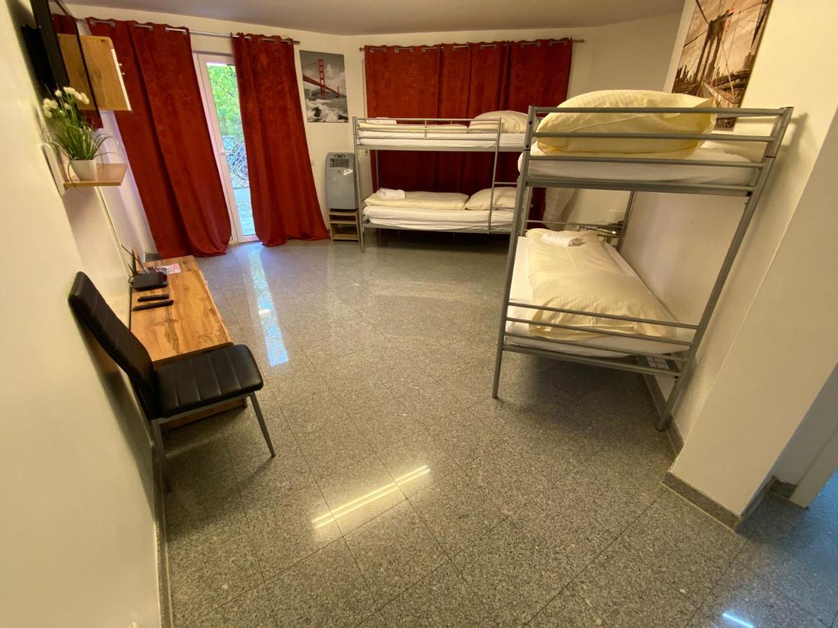 Апартаменты Kn Kahtan Boarding House Мюнхен Экстерьер фото