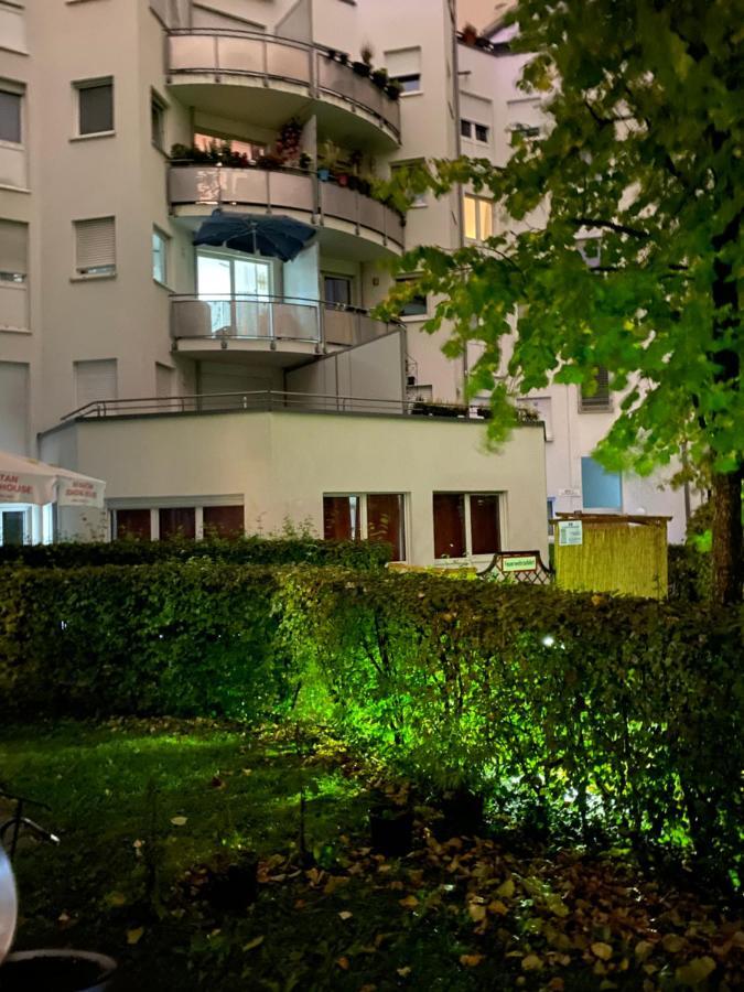 Апартаменты Kn Kahtan Boarding House Мюнхен Экстерьер фото